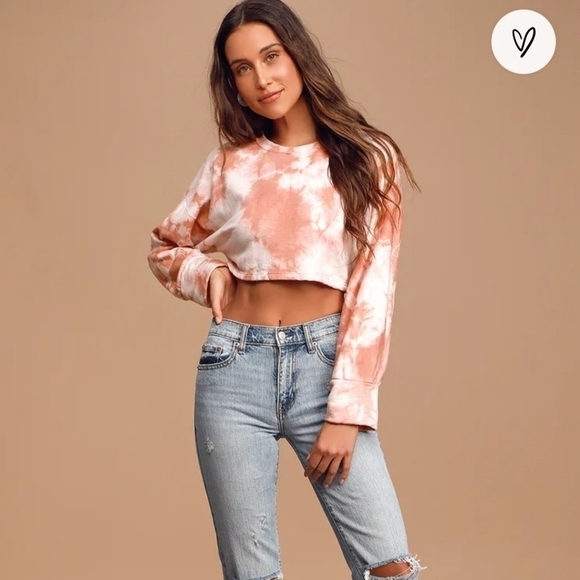 Lulu's | Keep Moving On Sweatshirt - Picture 2 of 5